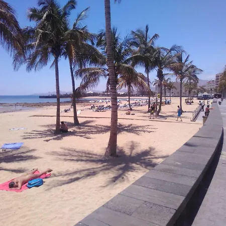 Arrecife Beach (adults Only) 阿雷西费